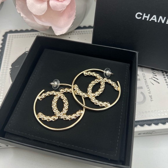 CHANEL Crystal CC Hoop Gold Earrings - Picture 6 of 8